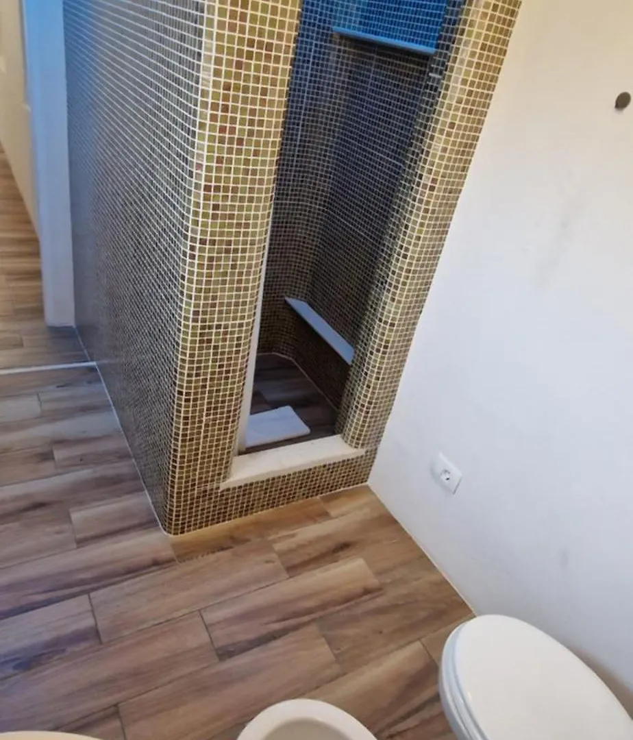 Bella Vista Beach House Apartments, Hot Pool And Jacuzzi تروغير