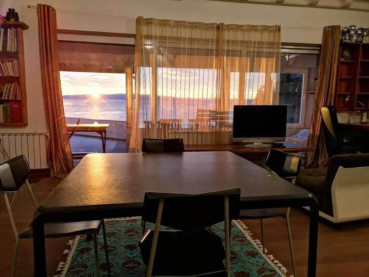 Apartment Bella Vista Beach House Apartments, Hot Pool And Jacuzzi Trogir