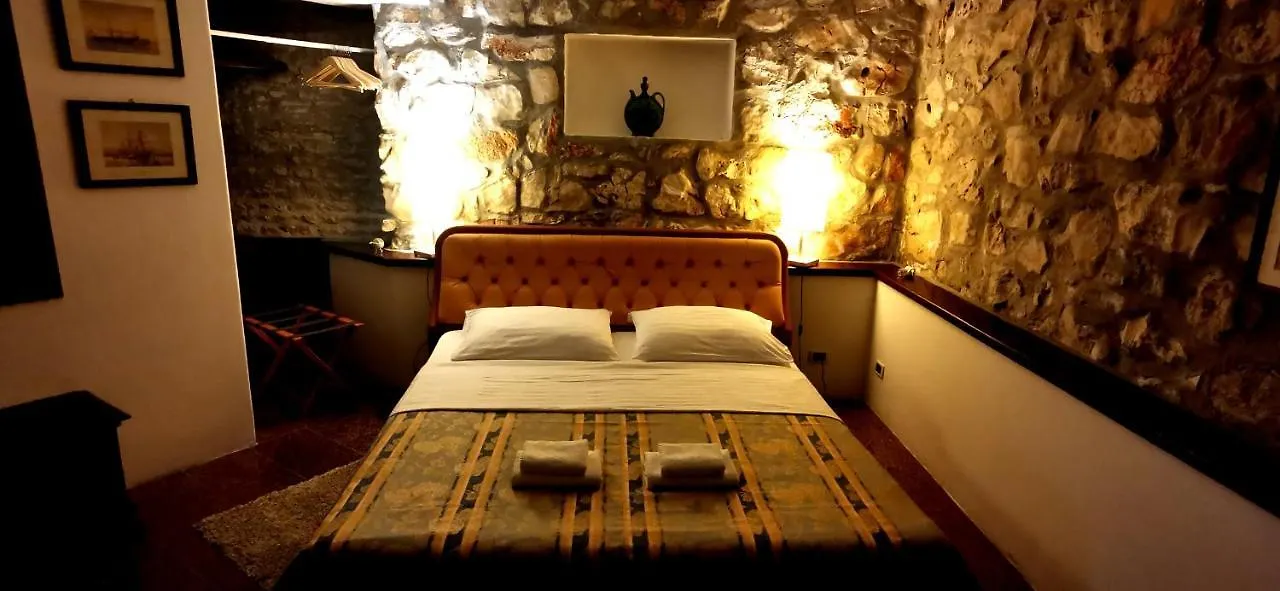 Bella Vista Beach House Apartments, Hot Pool And Jacuzzi Trogir